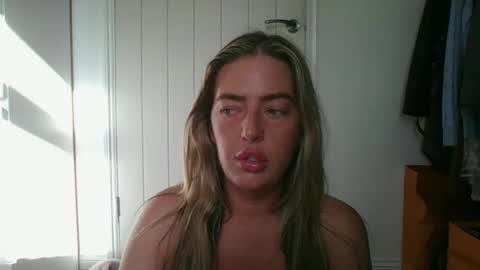 Snapshot of rubyredxxxoxxx chatting on 21, 6, 2026 rubyredxxxoxxx online show from 21, 6, 2026
