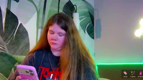 Snapshot of rubyvalen chatting on 25, 4, 2026 Ruby online show from 25, 4, 2026