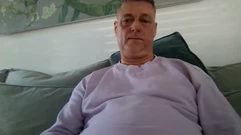 Snapshot of rudeski chatting on 22, 4, 2026 rudeski online show from 22, 4, 2026