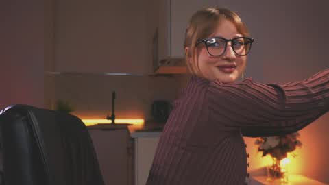 Snapshot of rue_novella chatting on 13, 4, 2026 Mila online show from 13, 4, 2026