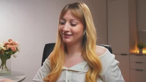 Snapshot of rue_novella chatting on 15, 4, 2026 Mila online show from 15, 4, 2026