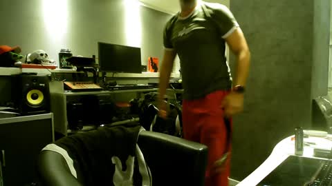 Snapshot of ruffi77 chatting on 7, 2, 2025 Chico que rico Caliente online show from 7, 2, 2025