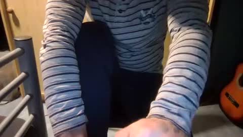 Snapshot of rugby_boy200 chatting on 8, 3, 2026 rugby_boy200 online show from 8, 3, 2026