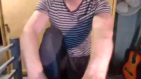 Snapshot of rugby_boy200 chatting on 5, 4, 2026 rugby_boy200 online show from 5, 4, 2026