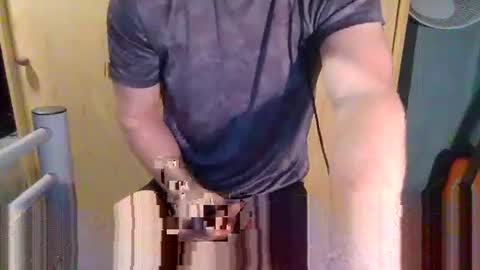 Snapshot of rugby_boy200 chatting on 16, 4, 2026 rugby_boy200 online show from 16, 4, 2026