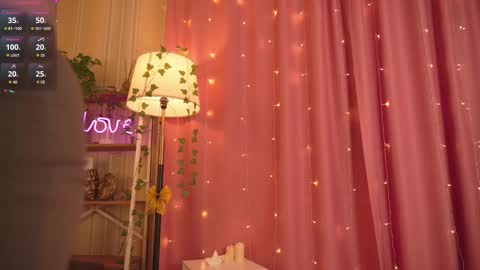 Snapshot of ruminelle chatting on 9, 1, 2026 Lilith online show from 9, 1, 2026