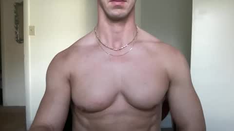 Snapshot of runfasterxo chatting on 1, 12, 2025 runfasterxo online show from 1, 12, 2025