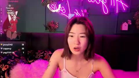 Snapshot of runi_asian chatting on 20, 6, 2026 Runi online show from 20, 6, 2026