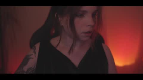 Snapshot of running_with_the_wolves chatting on 18, 4, 2026 Elena online show from 18, 4, 2026