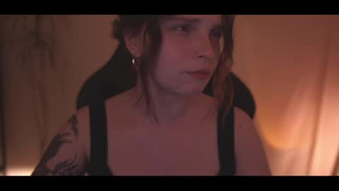 Snapshot of running_with_the_wolves chatting on 24, 4, 2026 Elena online show from 24, 4, 2026