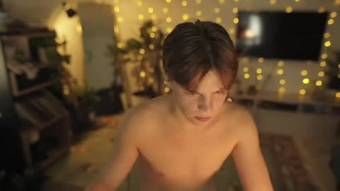 rusbradpitt online show from 26, 5, 2026