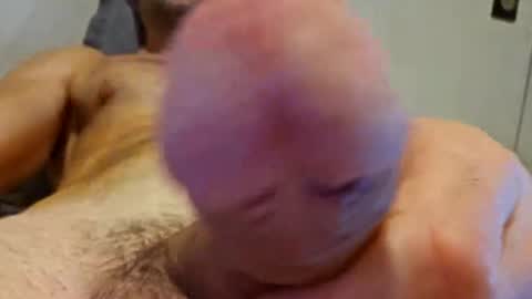 Snapshot of ruscoe16 chatting on 9, 11, 2025 ruscoe16 online show from 9, 11, 2025