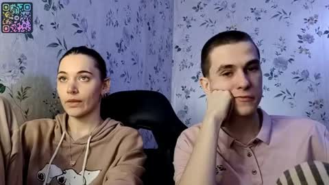 Snapshot of rusmedium chatting on 7, 5, 2026 Lisa and Vlad online show from 7, 5, 2026