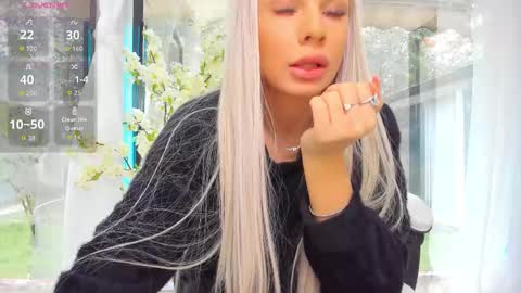 Ava online show from 3, 10, 2025