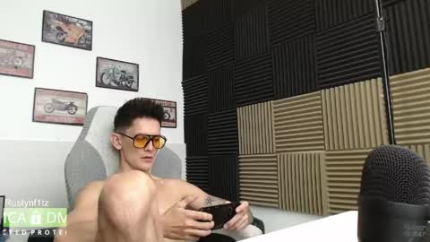 Snapshot of rustynf1tz chatting on 19, 5, 2026 MillionDollarGuy online show from 19, 5, 2026
