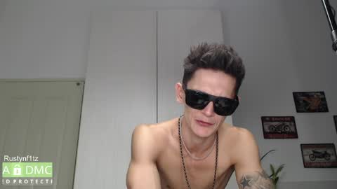 Snapshot of rustynf1tz chatting on 26, 5, 2026 MillionDollarGuy online show from 26, 5, 2026