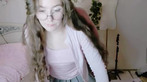 MY FANSLY  online show from 2, 3, 2026