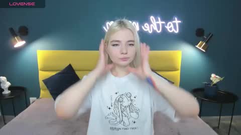 Snapshot of ruthbryant chatting on 20, 9, 2025 ruthbryant online show from 20, 9, 2025