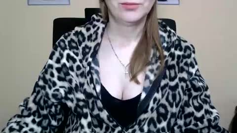 Snapshot of ruthpark chatting on 16, 12, 2025 Ruth online show from 16, 12, 2025