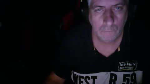 Snapshot of ruudok chatting on 4, 10, 2025 ruudok online show from 4, 10, 2025
