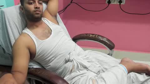 Snapshot of rwb17 chatting on 19, 10, 2025 rwb17 online show from 19, 10, 2025