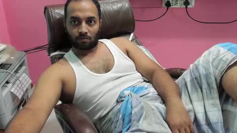 Snapshot of rwb17 chatting on 6, 11, 2025 rwb17 online show from 6, 11, 2025