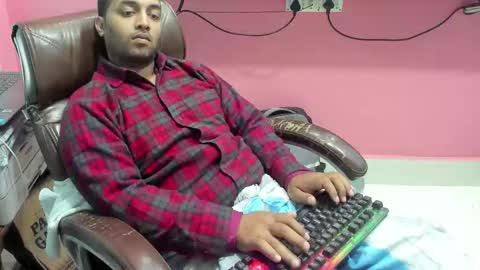 Snapshot of rwb17 chatting on 16, 11, 2025 rwb17 online show from 16, 11, 2025