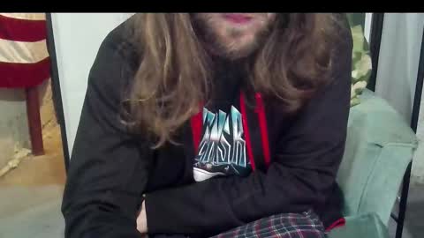 Snapshot of rwb1982 chatting on 20, 12, 2025 rwb1982 online show from 20, 12, 2025