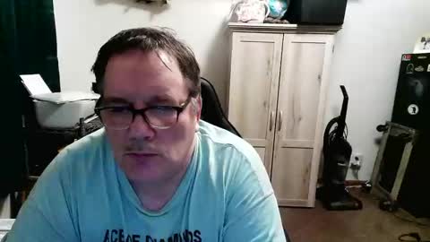 Snapshot of rwzar_1965 chatting on 4, 5, 2026 rwzar_1965 online show from 4, 5, 2026