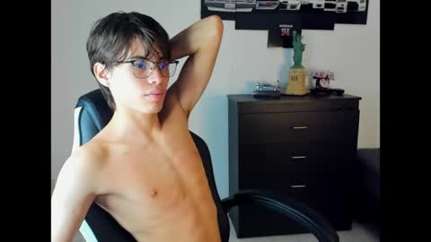 Snapshot of ryan_bronw chatting on 5, 6, 2026 Nathan online show from 5, 6, 2026