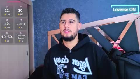 Snapshot of ryan_evanns chatting on 25, 10, 2025 R Y A N online show from 25, 10, 2025