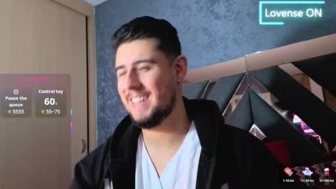 Snapshot of ryan_evanns chatting on 19, 12, 2025 R Y A N online show from 19, 12, 2025