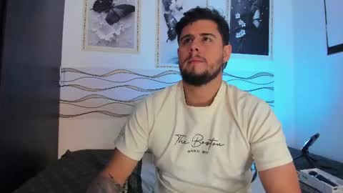 Snapshot of ryan_evannss_ chatting on 24, 6, 2026 Ryan Evannss online show from 24, 6, 2026