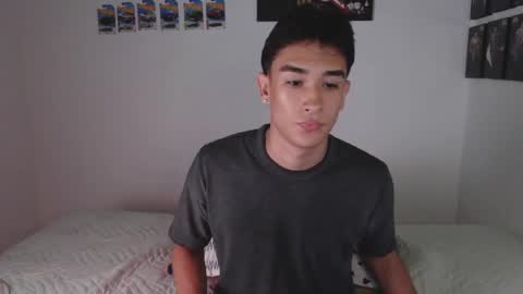 Snapshot of ryan_valentine17 chatting on 15, 4, 2026 ryan online show from 15, 4, 2026