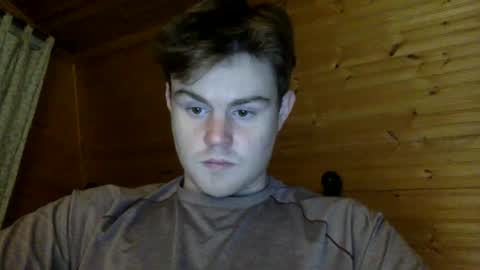 ryanhung_57 online show from 31, 12, 2024