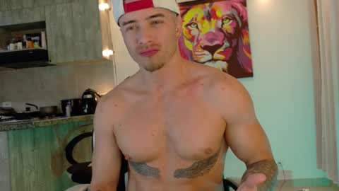 Snapshot of ryann_blue_ chatting on 27, 9, 2025 Ryan Blue ig ryannblue online show from 27, 9, 2025