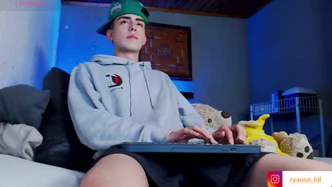 Ryannhill  online show from 19, 3, 2026