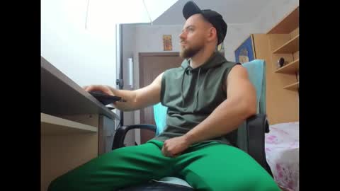 Ryanstone  online show from 6, 11, 2025