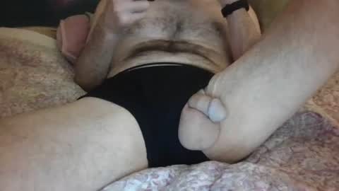 LBeatingass33 online show from 5, 11, 2025