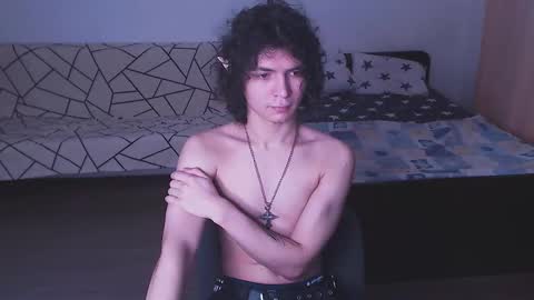 Snapshot of rylanstone chatting on 28, 9, 2025 Rylan online show from 28, 9, 2025
