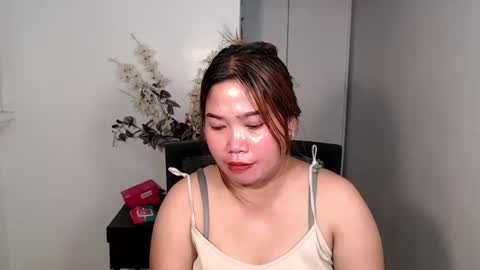 Snapshot of rys_goddess chatting on 12, 7, 2026 rys_goddess online show from 12, 7, 2026