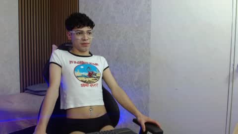 ryu_tay online show from 8, 4, 2026