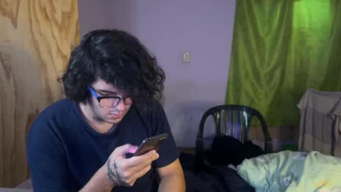 Snapshot of ryusouta chatting on 4, 3, 2025 Ryu-chan online show from 4, 3, 2025