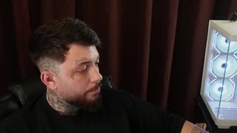 Snapshot of s1nmaster chatting on 1, 6, 2026 s1nmaster online show from 1, 6, 2026