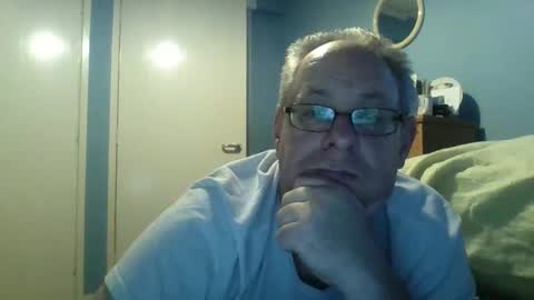 Snapshot of s536sny18 chatting on 25, 10, 2025 s536sny18 online show from 25, 10, 2025