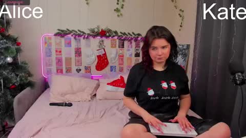 Snapshot of s_katekisa_ss chatting on 31, 12, 2024 Kate online show from 31, 12, 2024