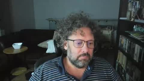 Snapshot of saacs chatting on 9, 5, 2026 Saacs online show from 9, 5, 2026