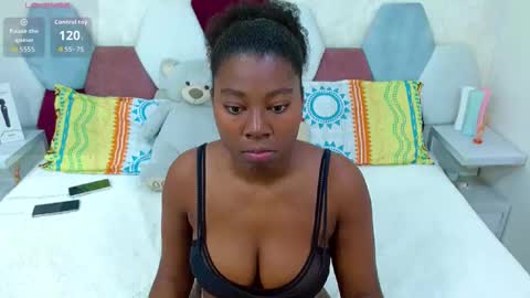 sabriana_smith1 online show from 10, 5, 2026