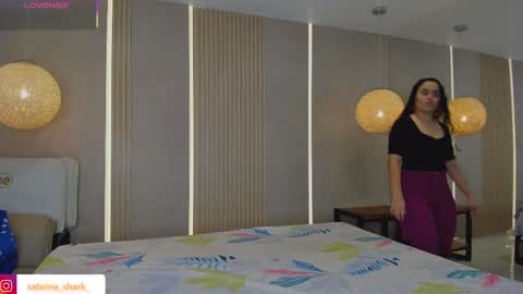 Sabrina Shark online show from 12, 9, 2025