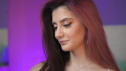  Sabrina  online show from 5, 4, 2026